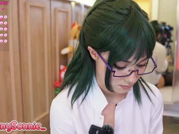 girl
        sunny_sonnie cam image #4821763