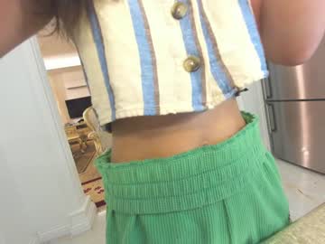 girl
        ehotlovea cam image #420960