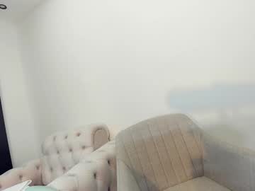 girl
        ehotlovea cam image #5780407