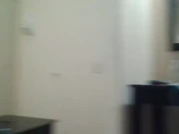 girl
        kk_jww cam image #647993