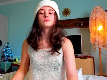 girl
        demurelixir cam image #586137