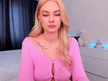 girl
        8a8y_nura cam image #1077169