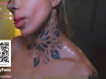 girl
        latinbaby_666 cam image #2410844