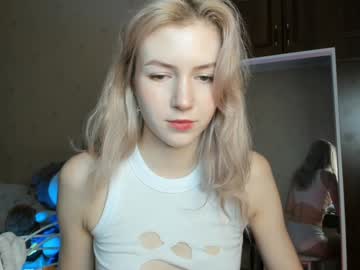 girl
        shawty_girl_ cam image #4916269