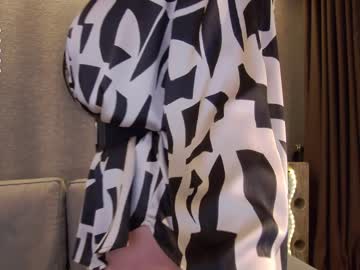 girl
        karrin cam image #3994727