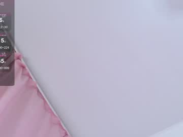 girl
        sapphirealice cam image #4335231