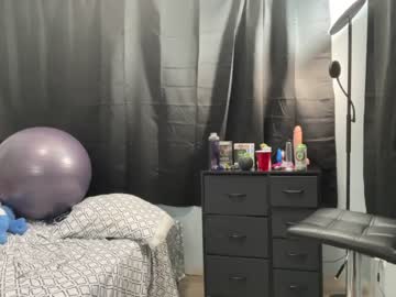 girl
        badkittycass cam image #192222
