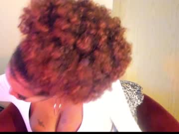 girl
        napudi1 cam image #359340