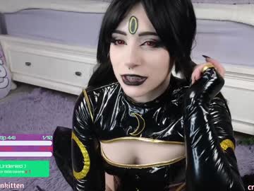 girl
        crimsonkitten cam image #5444160