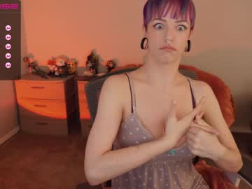 girl
        rhaenys cam image #1313651