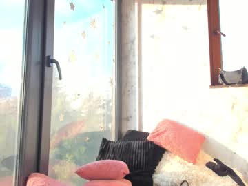 girl
        sassyt33n cam image #5683231