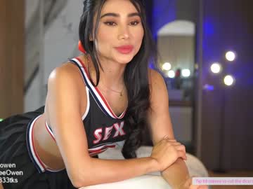 girl
        abie_owen cam image #2734309