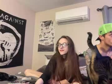 couple
        barelylegalbabygurl cam image #1848044