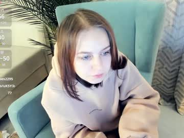 girl Live Cam Girls Love To Strip Naked For Their Viewers with odelyncrafts