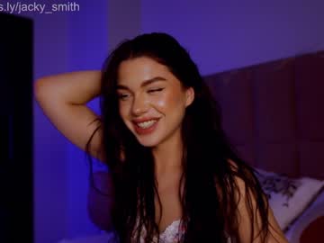 girl
        jacky_smith cam image #1705800