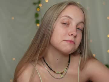 girl
        appr0ved cam image #5625547