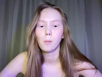 girl
        lizzy_cutie cam image #5274561