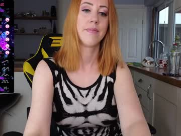 girl
        stripmequick cam image #3613466
