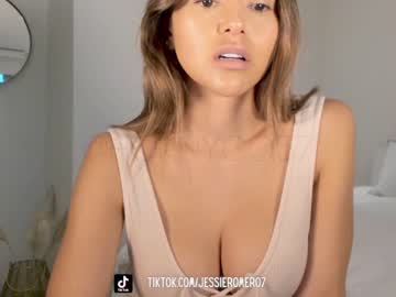 girl
        hornyco57 cam image #1332675