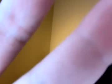 couple Live Cam Girls Love To Strip Naked For Their Viewers with applebottombunny