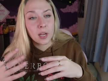girl
        pr3ttyp1nkpussy cam image #2886141