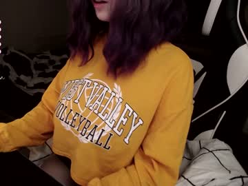 girl
        overoce cam image #2898864