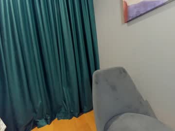 girl
        ehotlovea cam image #6750627
