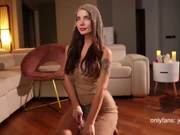 girl
        therealbonnieclydex cam image #3250810