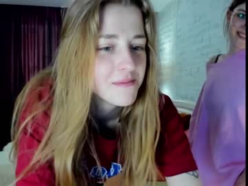 girl
        sophie_leila cam image #1273538