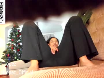 couple
        yourlittlepervert cam image #383636