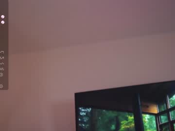 girl
        oki_dokie cam image #3054403