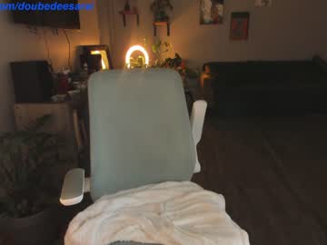 girl
        doubedeesarai cam image #213554