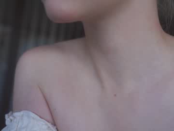 girl
        bibi_it_is cam image #2874175