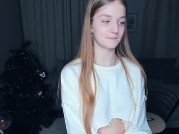 girl
        _magic_smile_ cam image #3121551