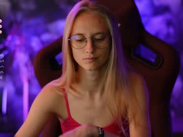girl
        angeellina cam image #2226825