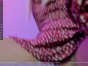 girl
        brilliantvictoria cam image #3313430