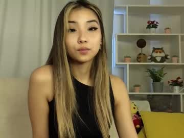 girl
        asian_ivy cam image #6911989