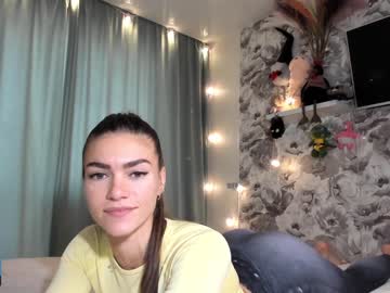 girl
        joconda cam image #2728193