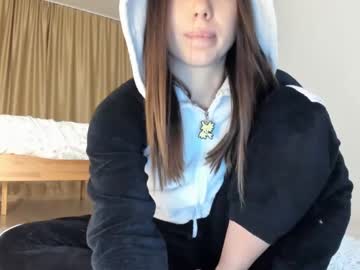 girl
        meryfoxxx cam image #5757046