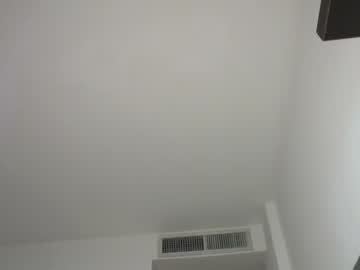 girl
        latinella cam image #2024782