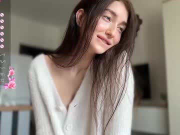 girl
        agata_cristy cam image #4410937