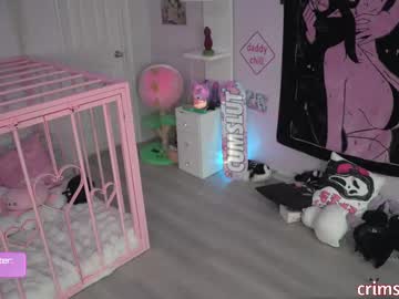 girl
        crimsonkitten cam image #6364301