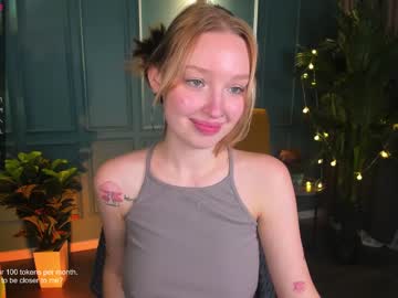 girl
        dinablush cam image #391207