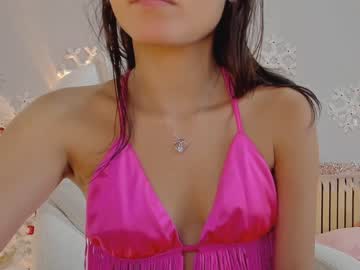 girl
        little_effy18 cam image #3107020