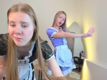 girl
        cassie_palmer cam image #2751042