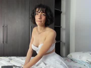 girl
        yunseohant cam image #1900865