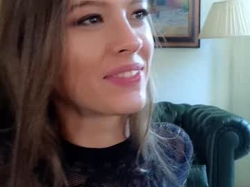 girl
        _demi_dee_ cam image #4250610