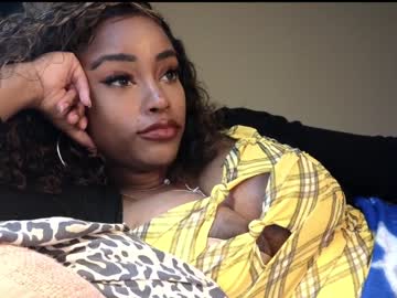 girl
        napudi1 cam image #1772846