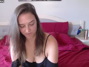 girl
        bluexstacey cam image #6772877