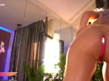 girl
        serene_sophiex cam image #6708104